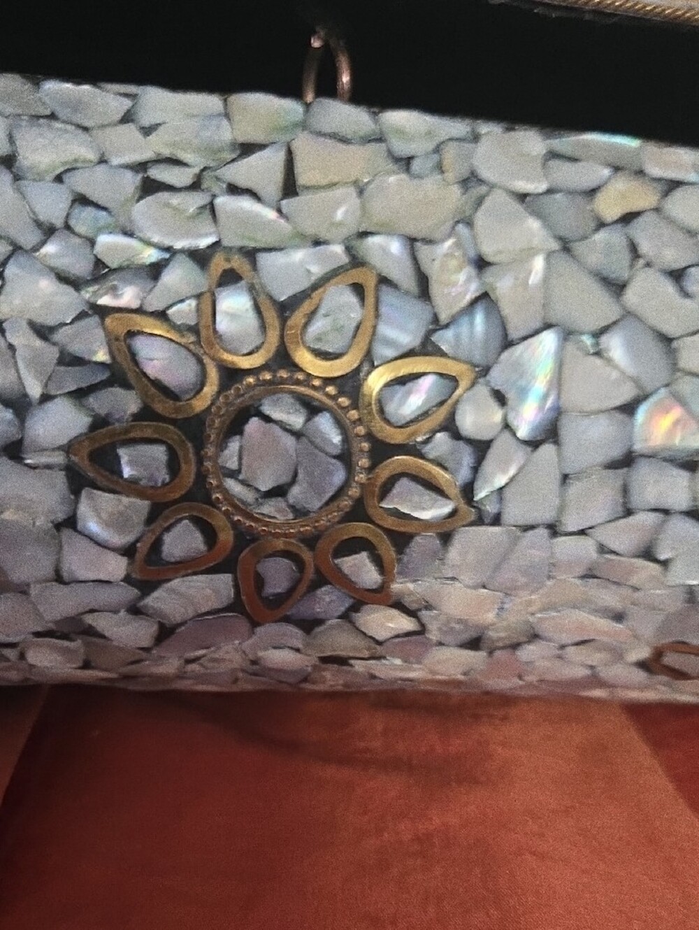 Vintage Mosaic Mother Of Pearl Cylinder Barrel Clutch Crossbody  Gold Ornaments - Picture 6 of 6